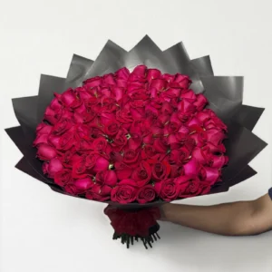 Ramo de 100 rosas rojas: imagen 2