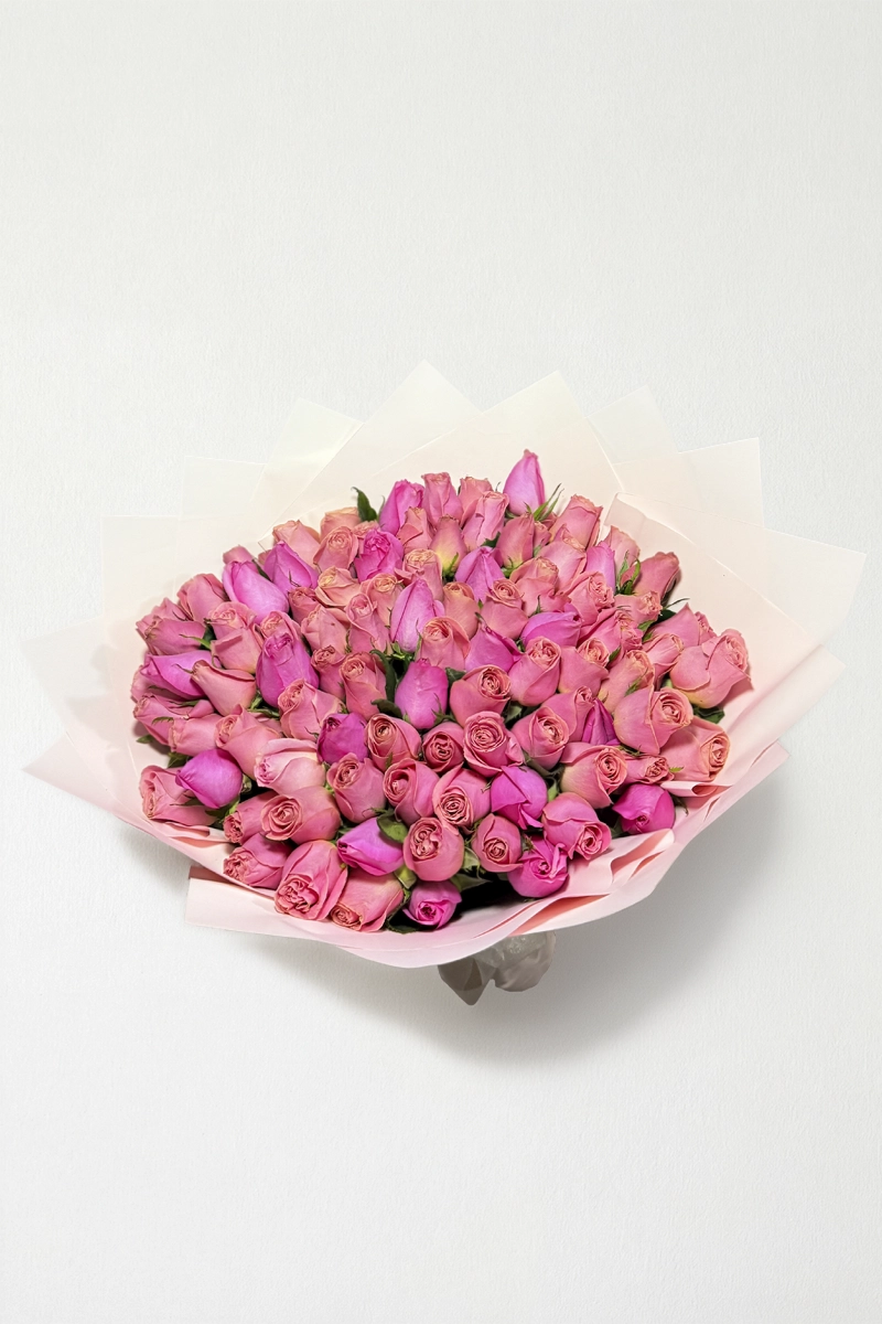 Ramo de 100 rosas rosas: imagen 3