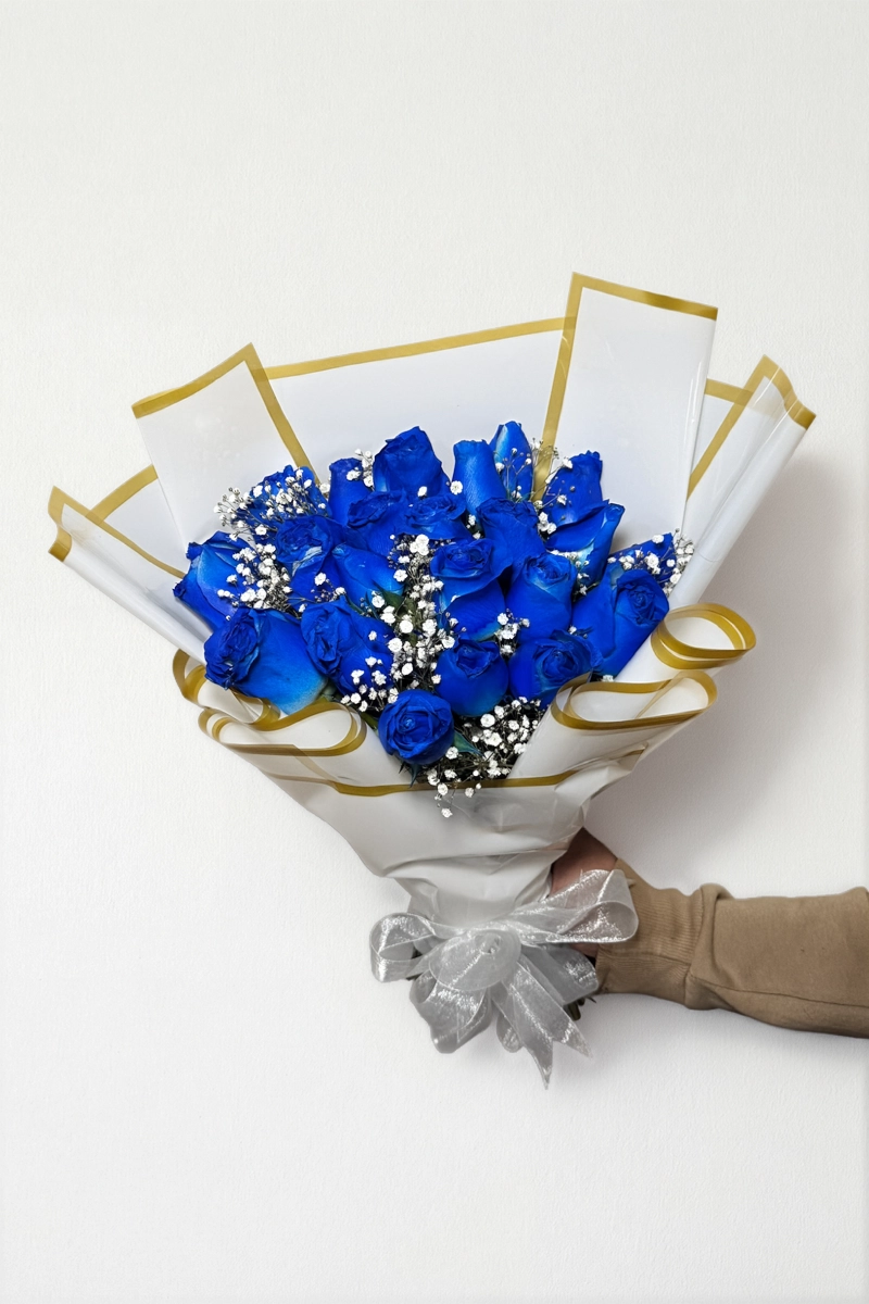 Ramo de 24 rosas azul: imagen 2