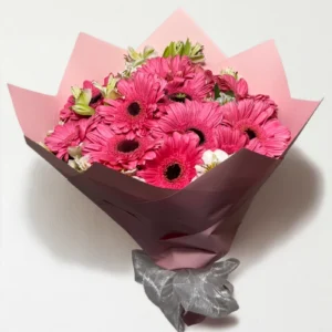 Ramo de 12 gerberas rosas