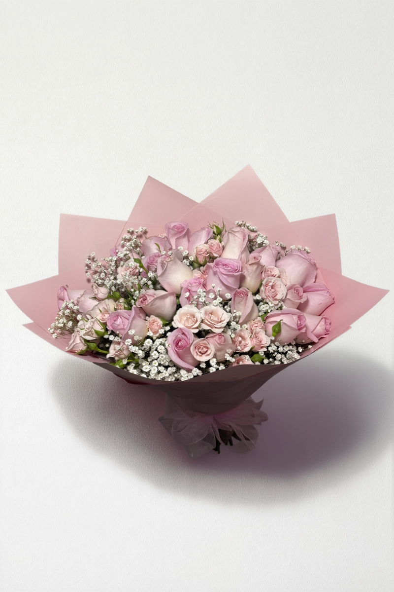 Ramo de 24 rosas con mini rose: imagen 2